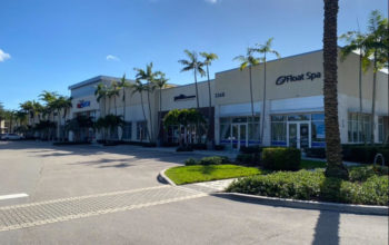 Jupiter Shopping Center Image (1)